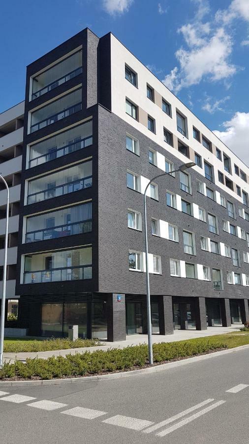 Hennela Apartment Warszawa Exteriör bild