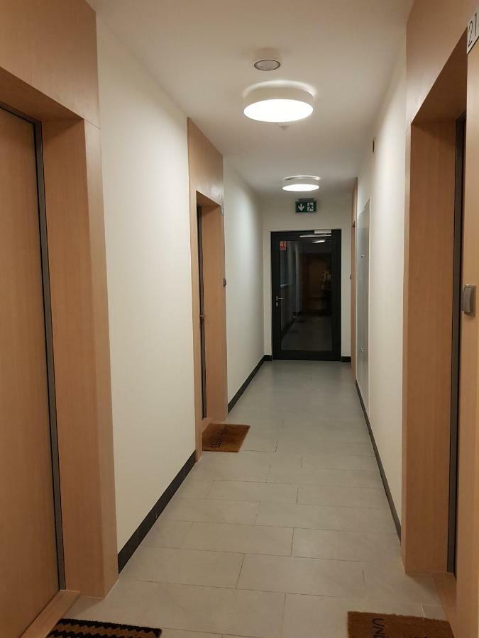 Hennela Apartment Warszawa Exteriör bild